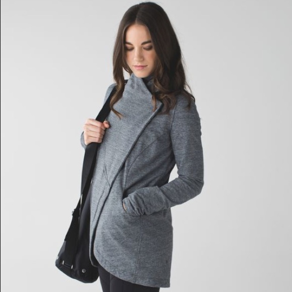 Lululemon that’s a wrap jacket grey 6